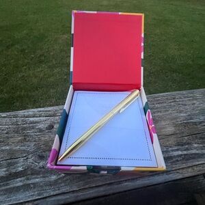 Lady Jane Modern Mom Geo Flora Memo Note Box With Pen.